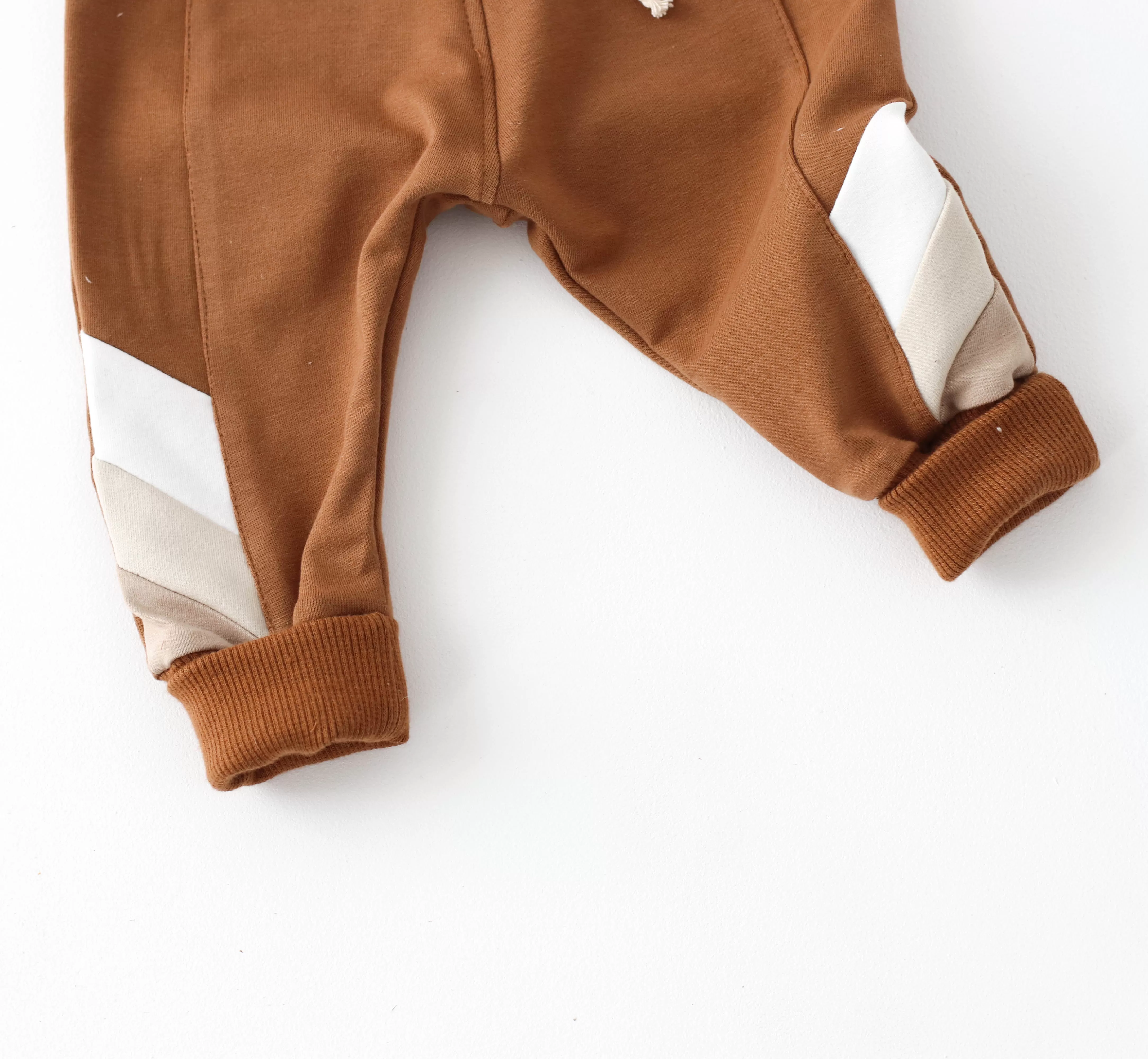 colour block leggings- 6-9 mths