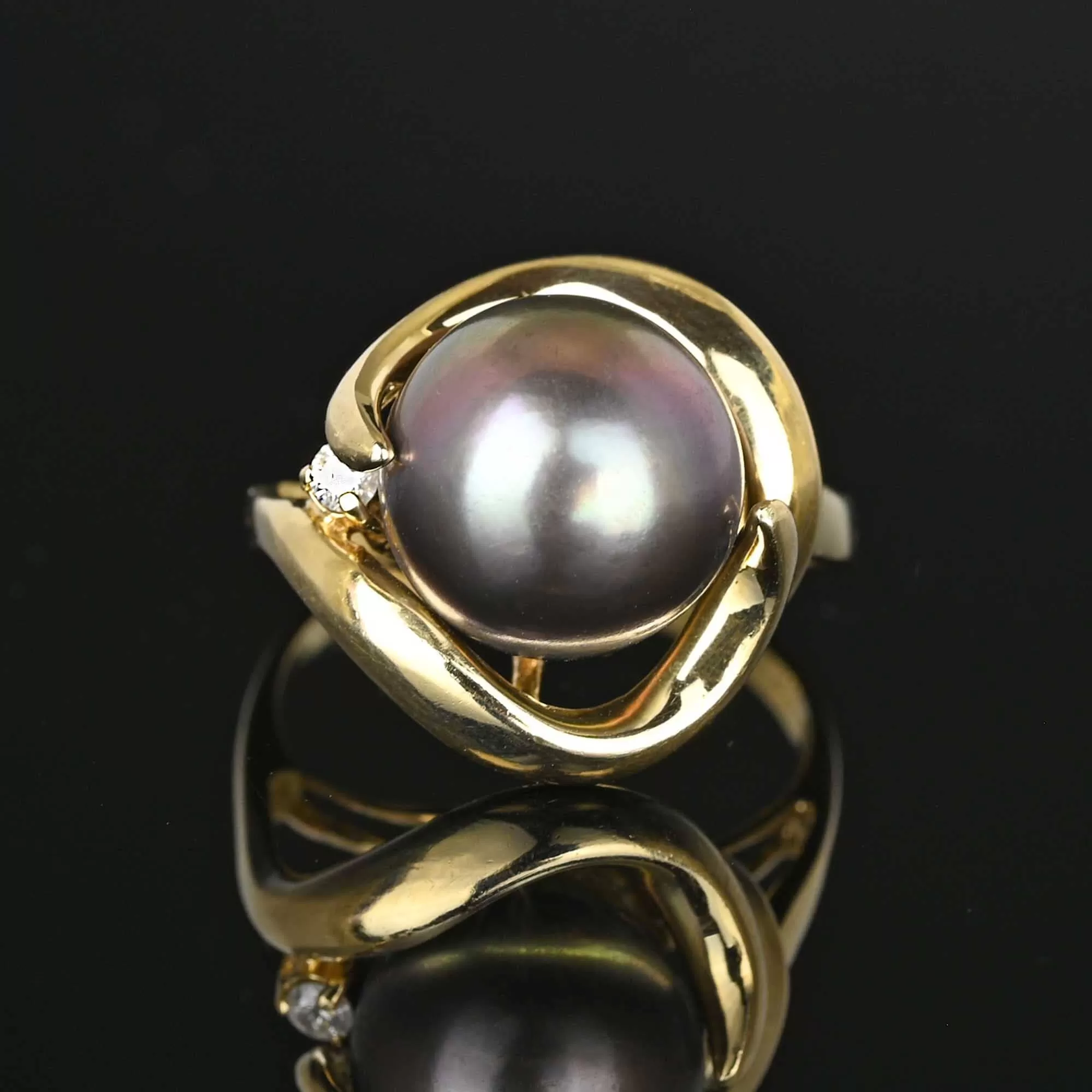 Diamond Tahitian Black Pearl Ring in 14K Gold