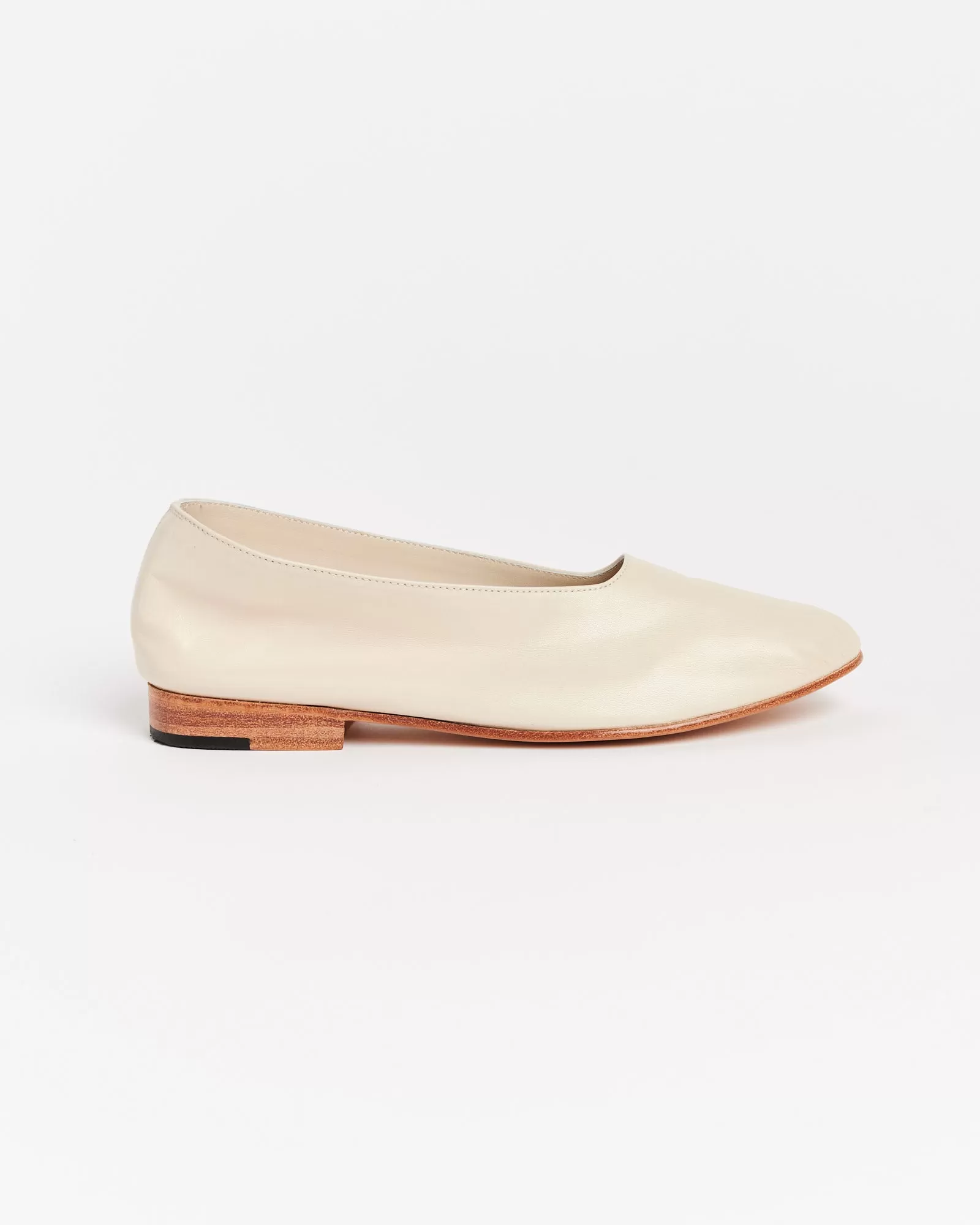 Glove Shoe in Ivory