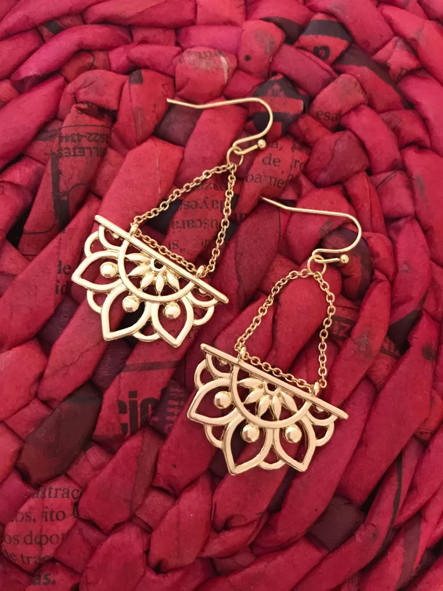 Lotus & Chain Dangles