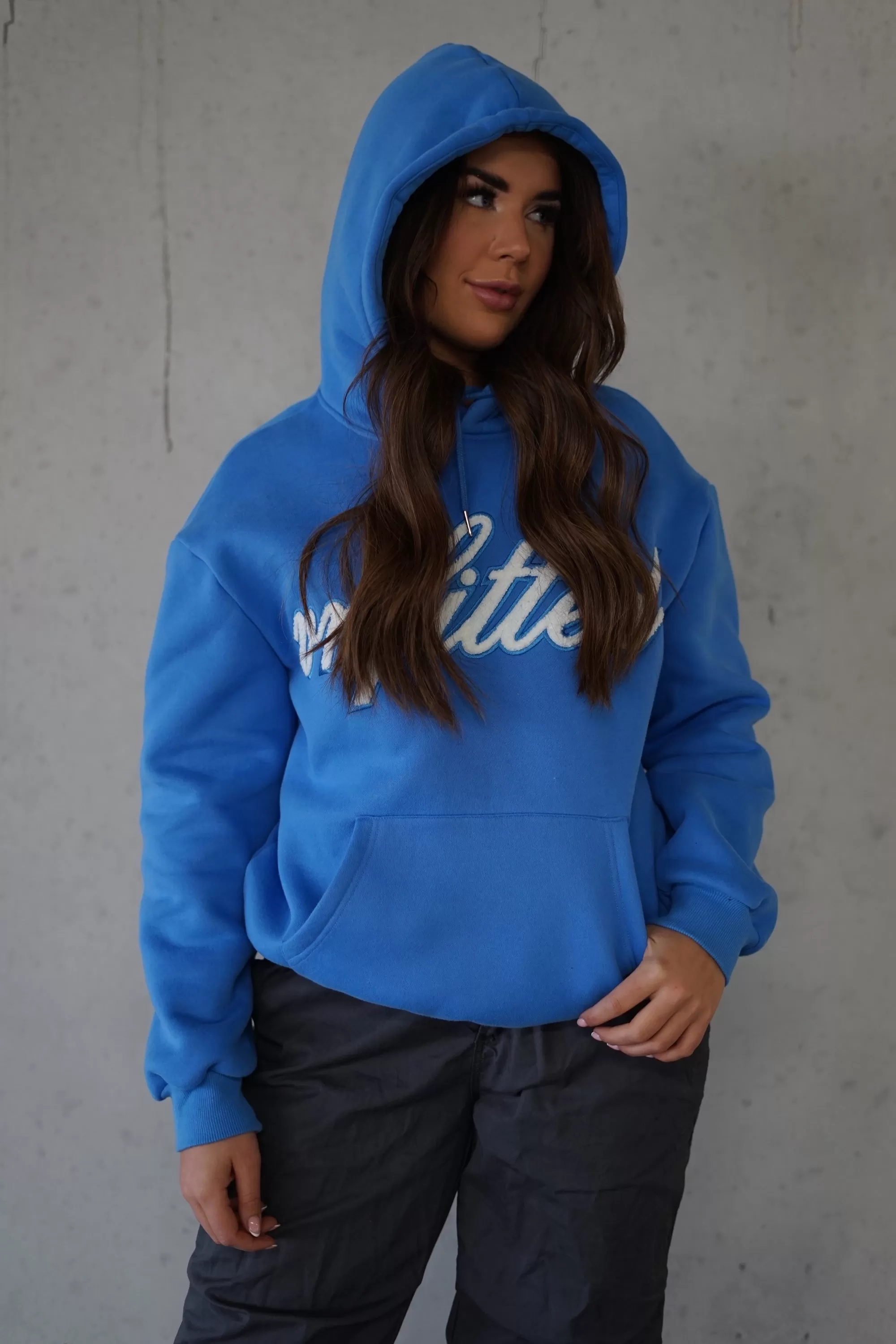 RUNNING EMBROIDERY HOODIE