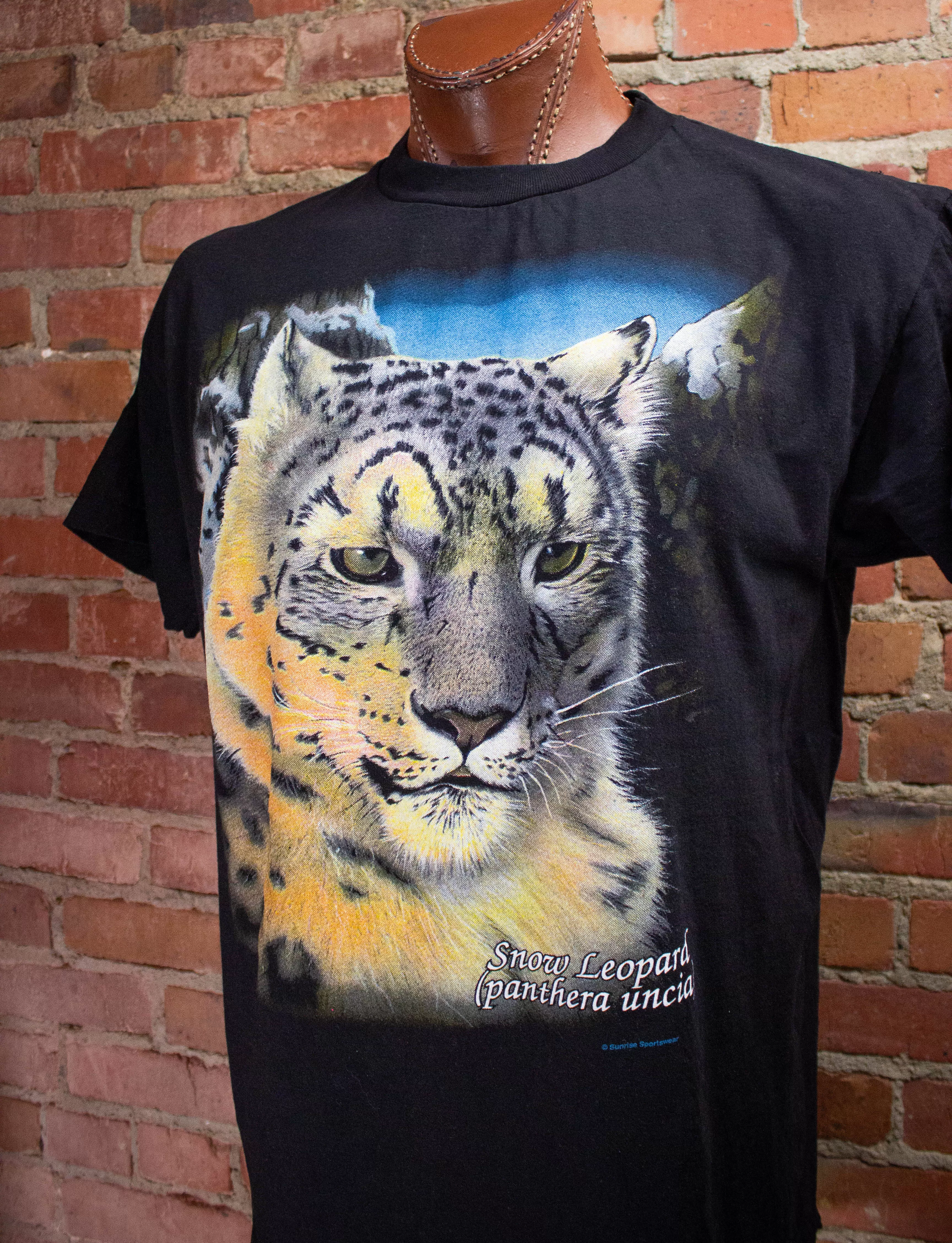 Vintage Snow Leopard Graphic T-Shirt XL