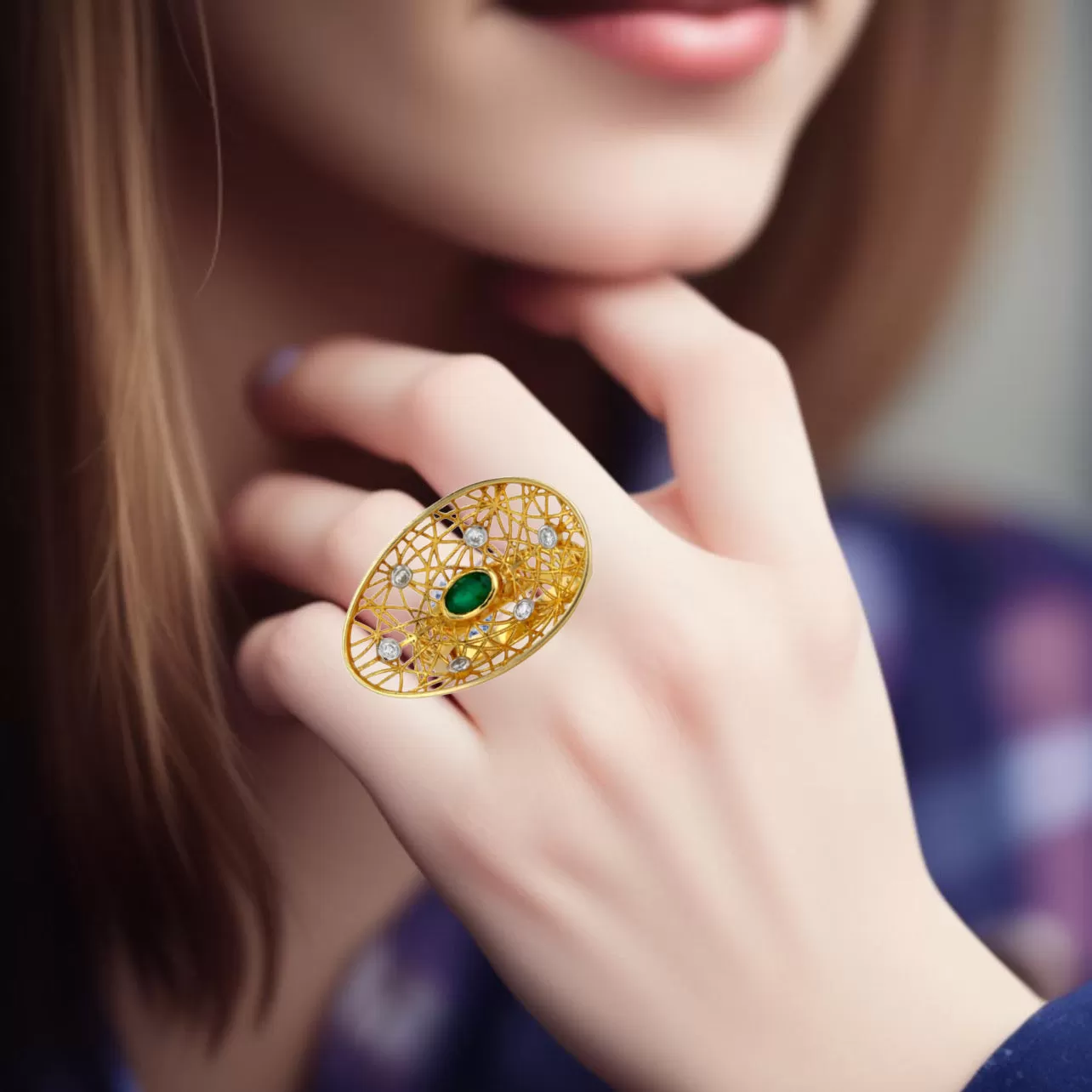 Yellow 14k gold nest emerald diamonds ring